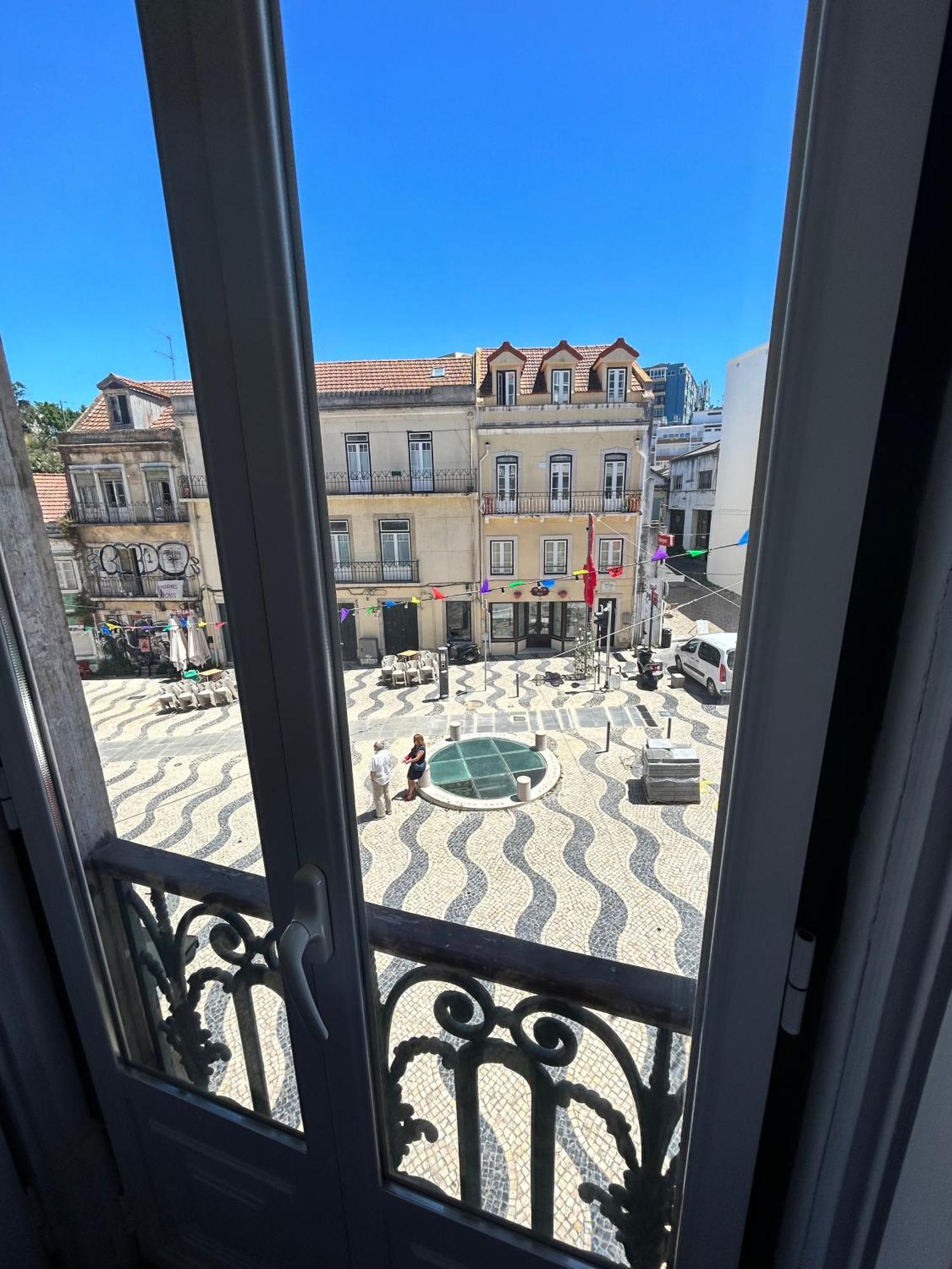 Farol Bed And Breakfast Almada Exterior foto